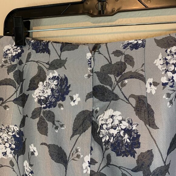 NEW LOFT 8 Silver Floral Pattern Dressy Party Tapestry Skirt Above Knee Length - Picture 9 of 9